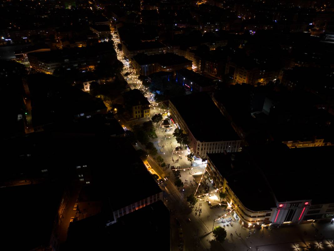 Konya bayrama hazır! Tarihi sokaklar yeniden ışıl ışıl 1