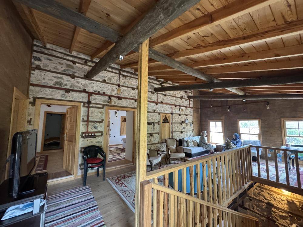 Konya yolundaki tarihi düğmeli evi restore etti, köy turizmine can geldi 2