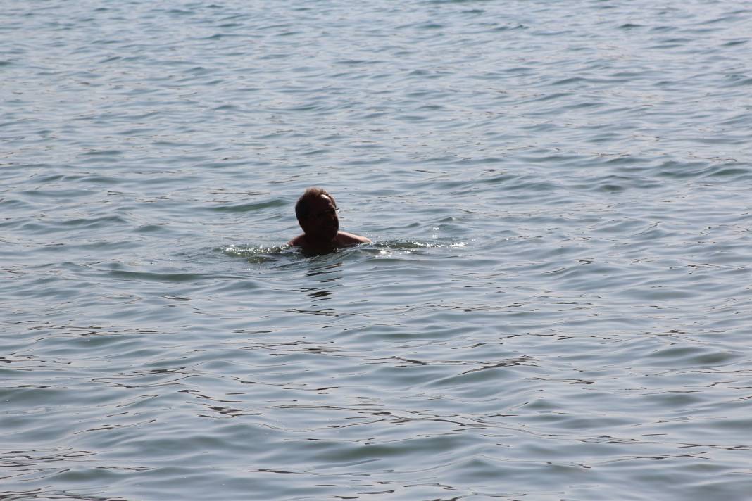 40 derece sıcaktan kaçanlar Konya’da burada serinledi 37
