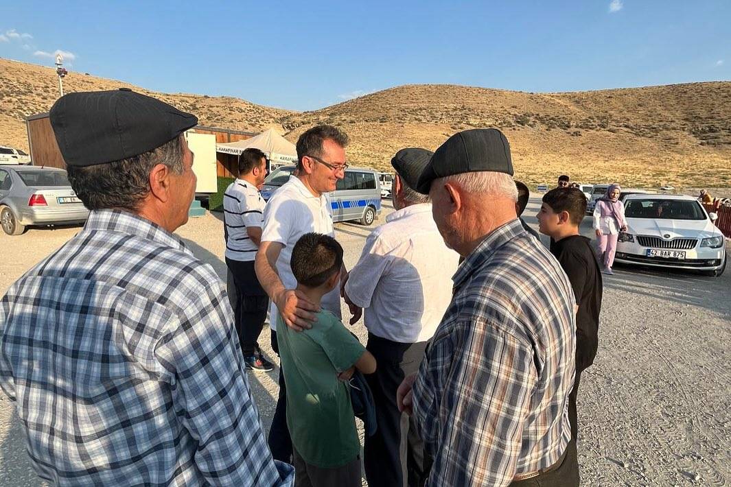 40 derece sıcaktan kaçanlar Konya’da burada serinledi 11