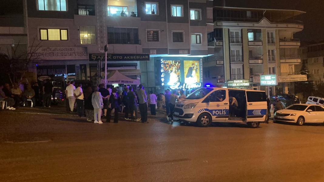 Aidat isteyen apartman yöneticisini öldürdü 5