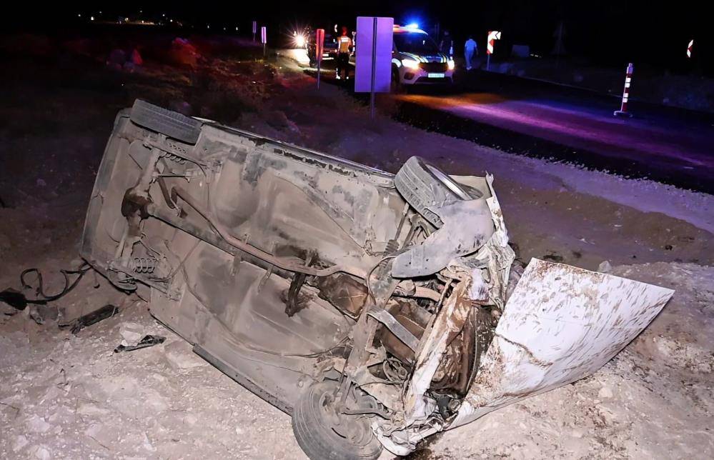 Alkollü ve ehliyetsiz genç direksiyona geçti, acı son kaçınılmaz oldu 1