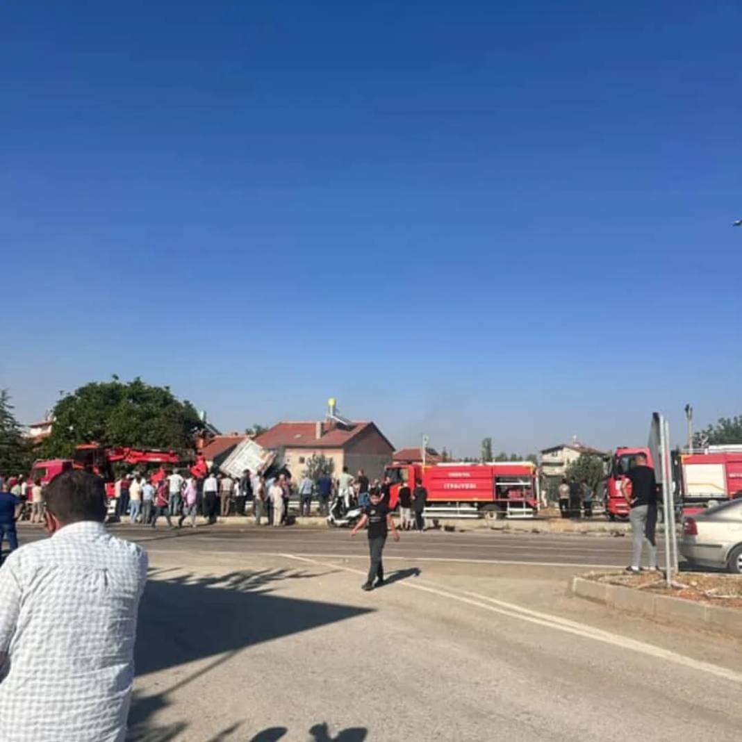 Konya’daki kazada can veren 3 kişiye acı veda 2