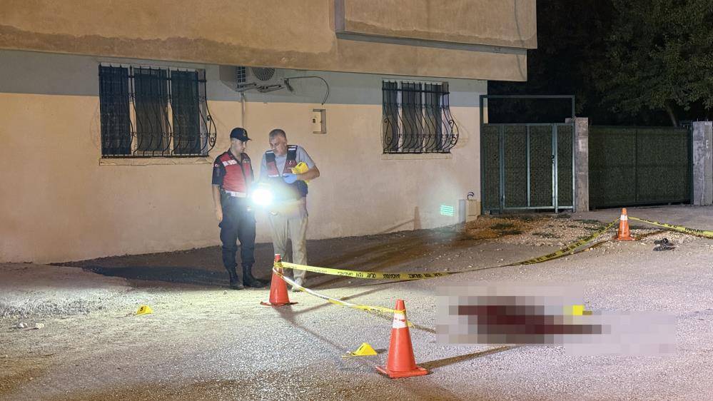 İki aile arasında silahlı çatışma çıktı: 2 ölü, 2 yaralı 4