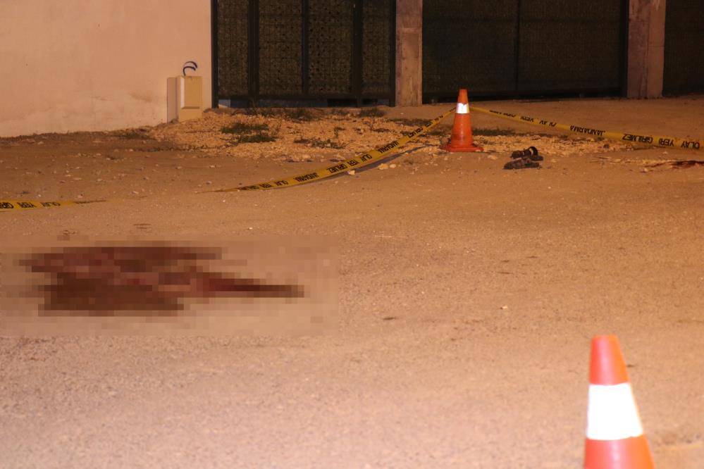 İki aile arasında silahlı çatışma çıktı: 2 ölü, 2 yaralı 11