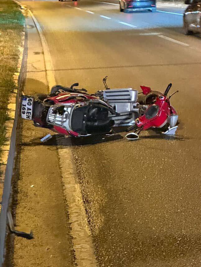 Lüks otomobilin çarptığı motosikletteki 2 kişi hayatını kaybetti 5