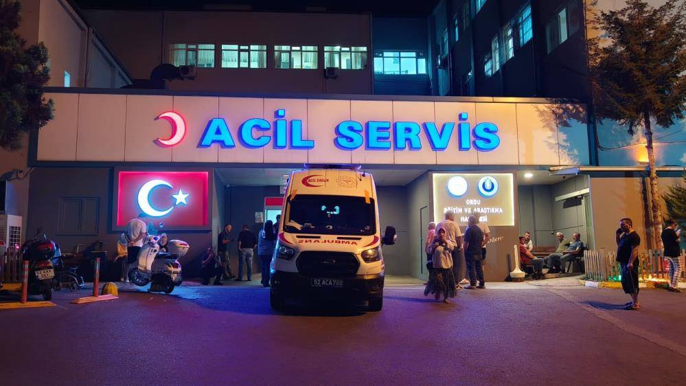 El yapımı tabanca ile dehşet! Önce eşini sonra kendini vurdu 1