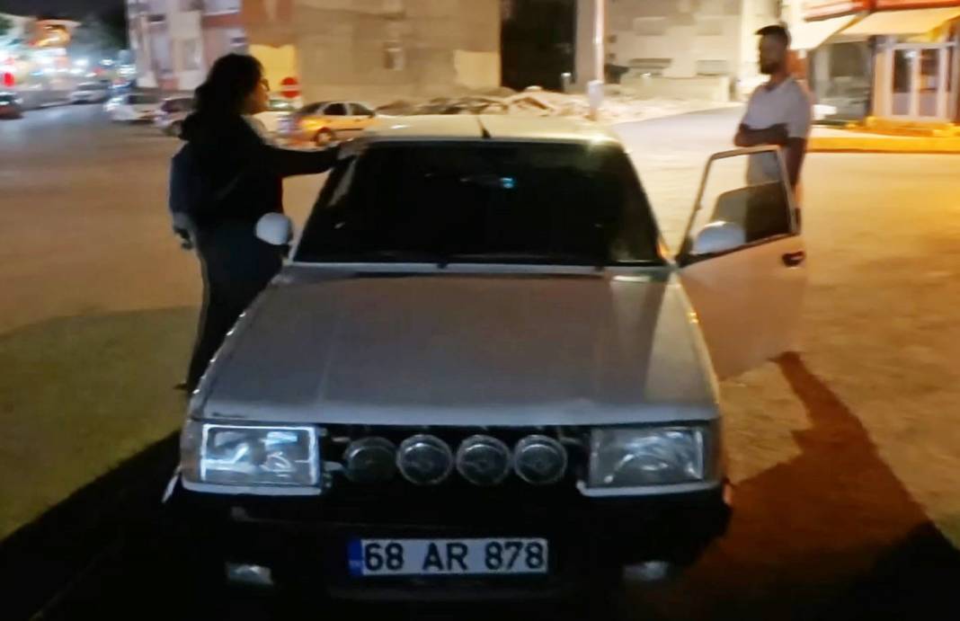 Erkek arkadaşından kurtulmak isteyen kadın ortalığı karıştırdı 4