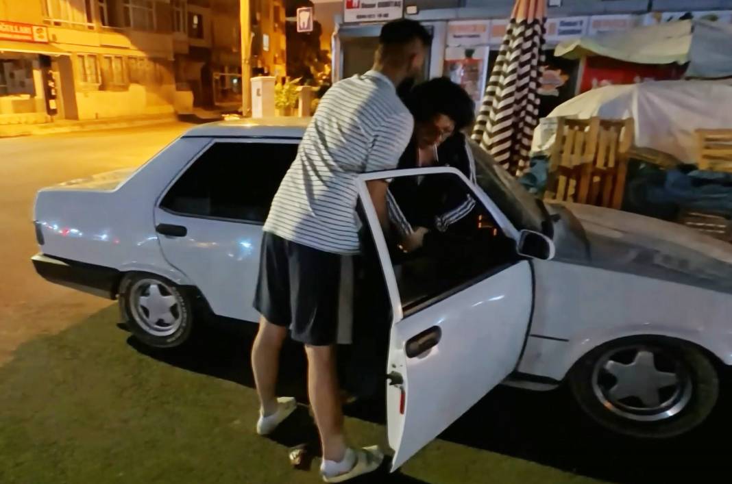 Erkek arkadaşından kurtulmak isteyen kadın ortalığı karıştırdı 2