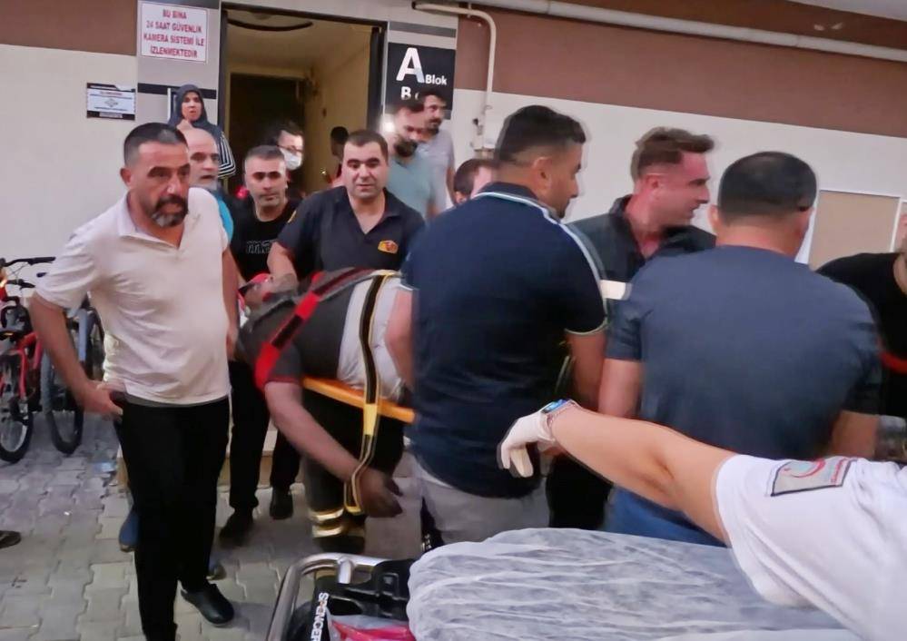 Asansör faciası! 2 usta ölümle pençeleşiyor 4