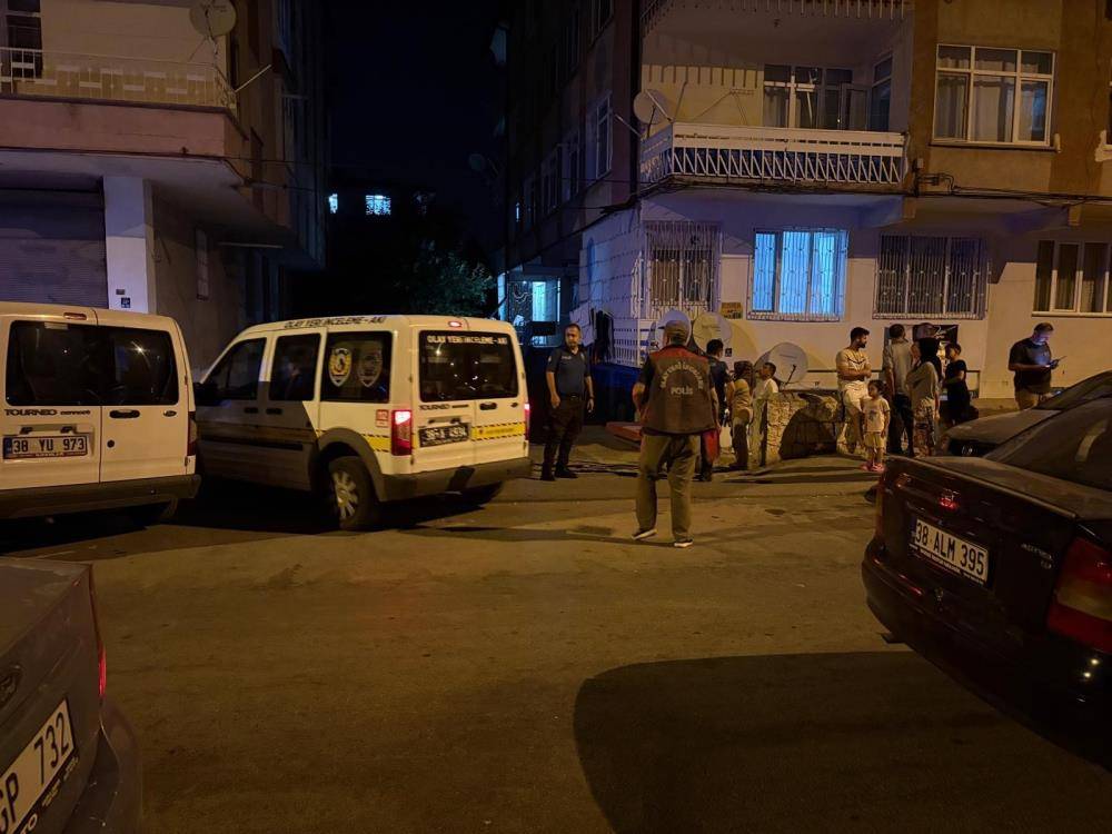 2 yıl önce boşandığı karısına dehşeti yaşattı 6