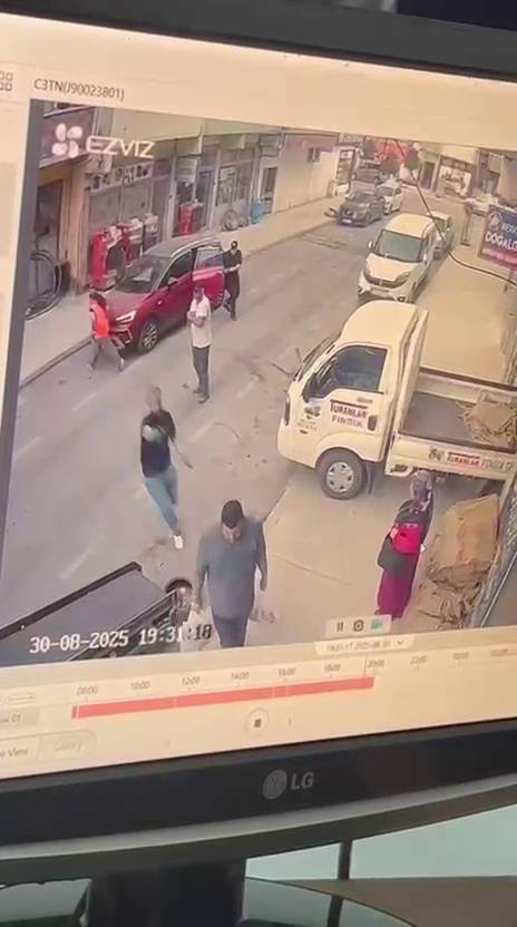 Konya’dan sonra Sakarya! Baba ve 4 yaşındaki oğlu silahlı saldırıda vuruldu 4