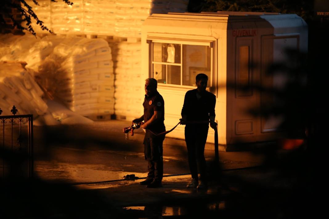 OSB’de ambalaj fabrikasında büyük yangın 2