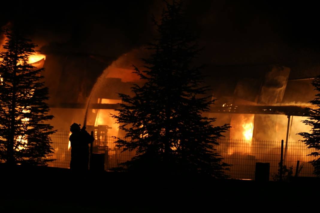 OSB’de ambalaj fabrikasında büyük yangın 3