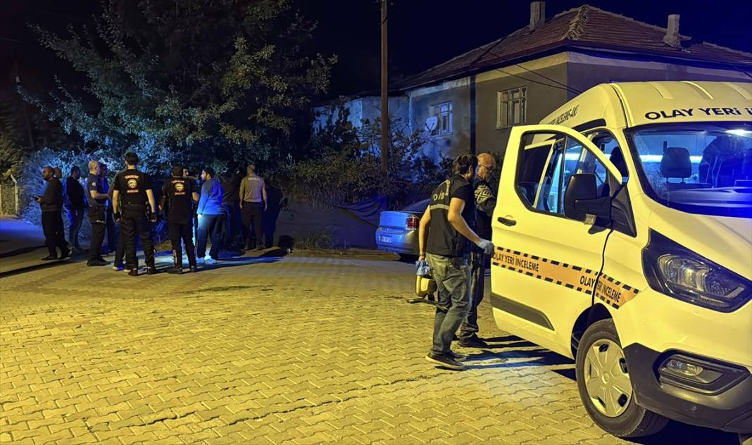 Husumetlilerin kavgasında 19 yaşındaki genç vuruldu 1