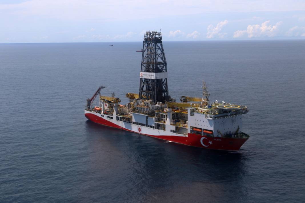 Mavi vatanın gökyüzündeki kalesi 14