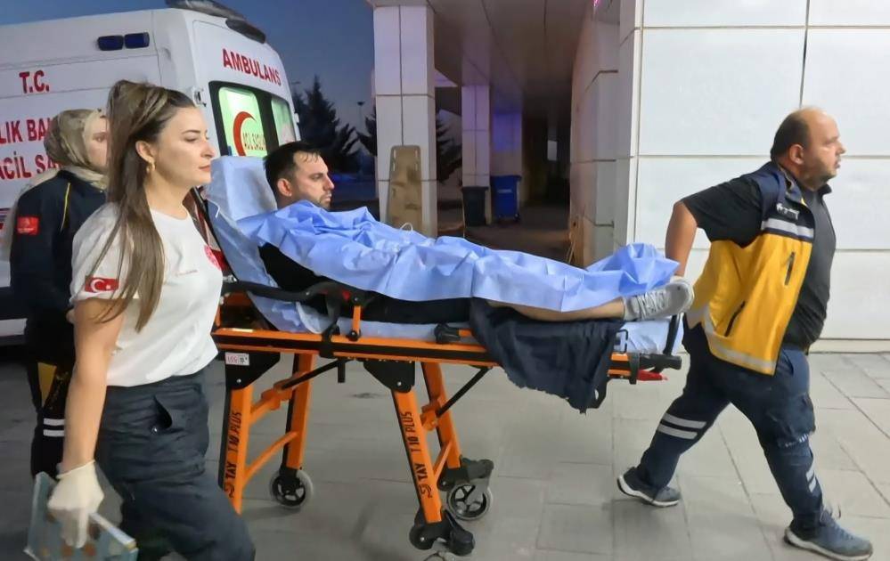 Komşusunu, anne ve kardeşini vurup bir kurşun da kendine sıktı 4