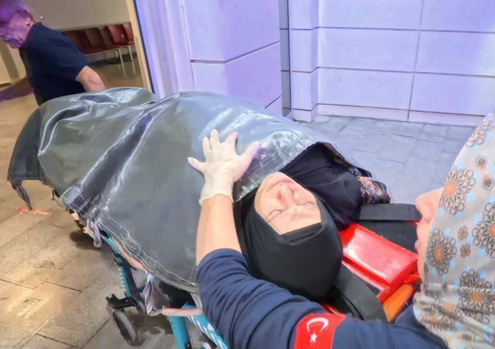 Komşusunu, anne ve kardeşini vurup bir kurşun da kendine sıktı 5