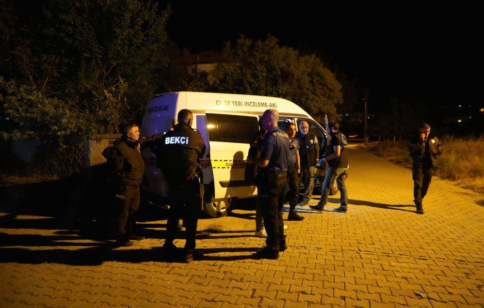 Husumetlilerin kavgasında 19 yaşındaki genç vuruldu 4