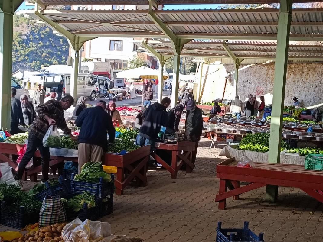 Konya’nın yüzde 100 yerli pazarı 35