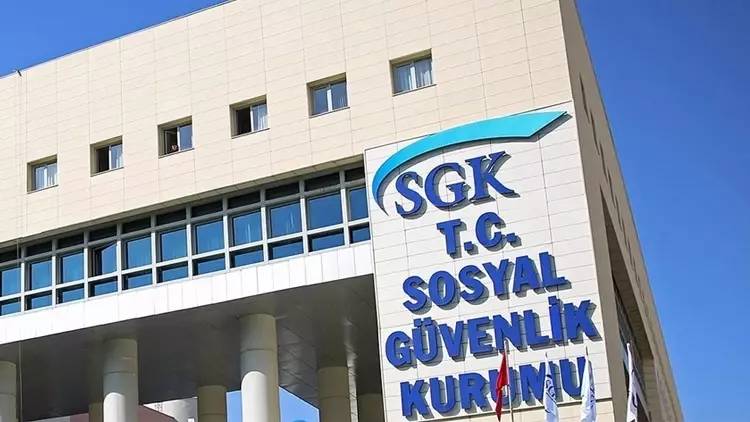 e-Devlet’te SGK devrimi! 180 hizmet tek noktada 12