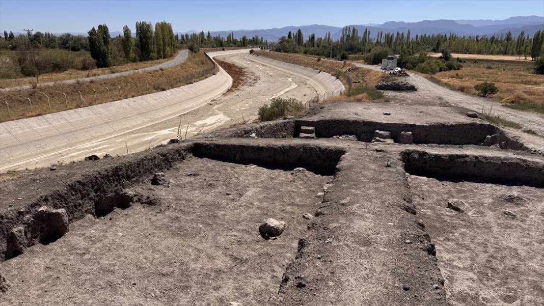 Yanmış ceset Konya'nın binlerce yıllık sırrını ortaya çıkardı 1