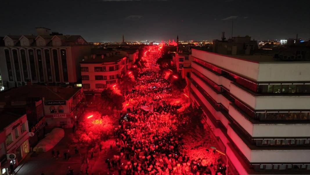 Konya’daki Filistin’e Destek Yürüyüşüne kaç kişi katıldı? 12