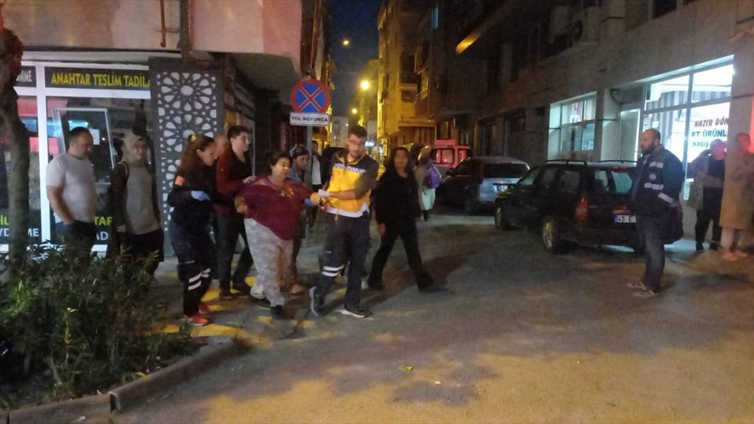 Karısına kızıp evi yaktı 3