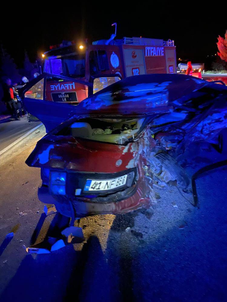 AK Parti Milletvekili Ayşen Gürcan’ın da karıştığı kazada 1 kişi öldü 1