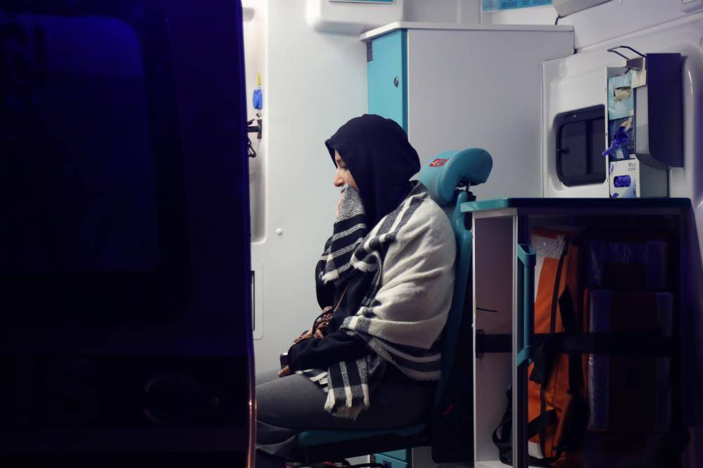 Turdan dönen midibüs devrildi, 25 kişi yaralandı 11