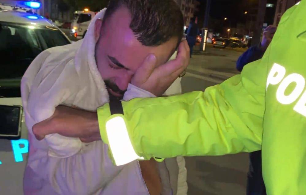 Alkollü sürücü ve yakınlarından trafik polislerine yumruklu saldırı 8