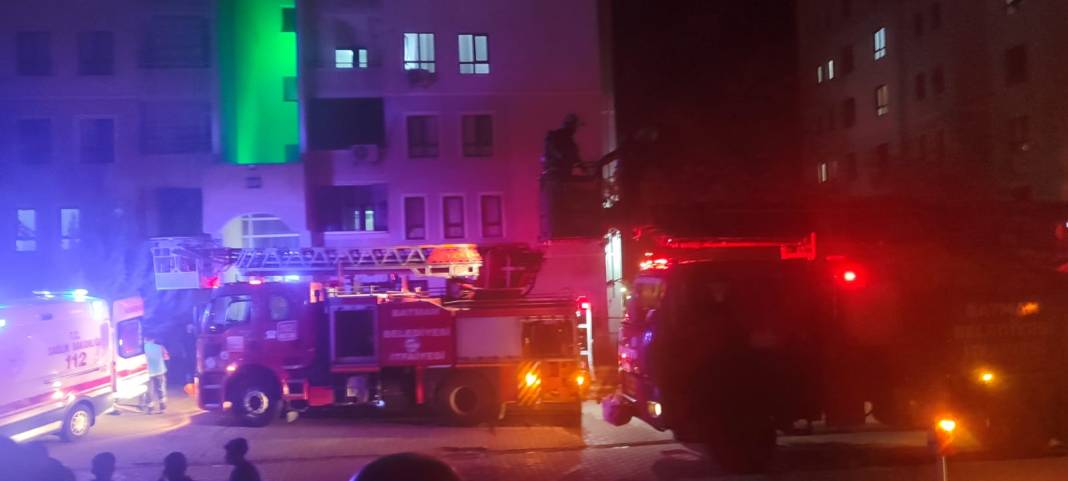 10 katlı binada yangın faciası! 1 ölü, 14 yaralı var 7