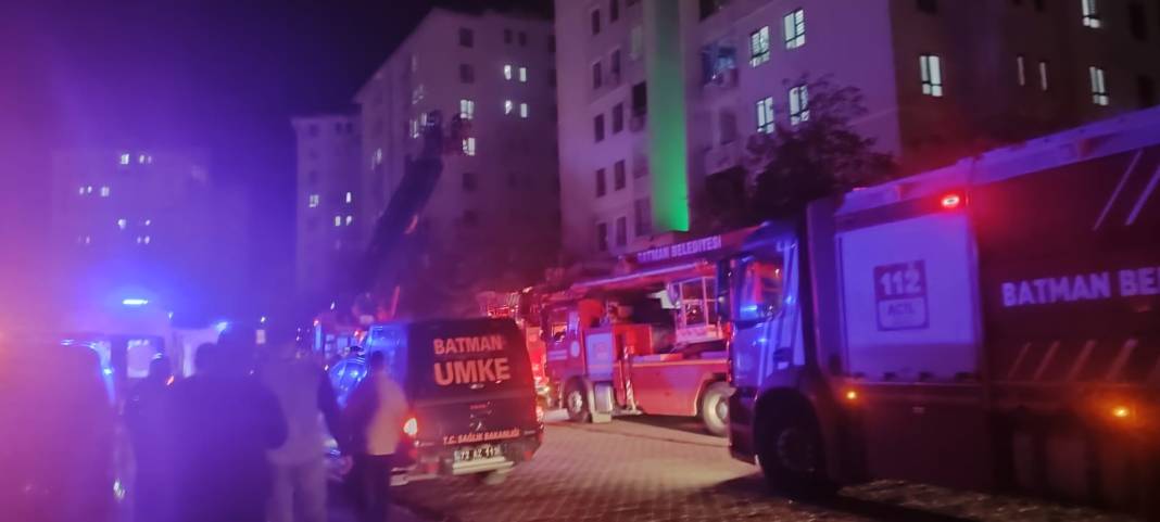 10 katlı binada yangın faciası! 1 ölü, 14 yaralı var 9