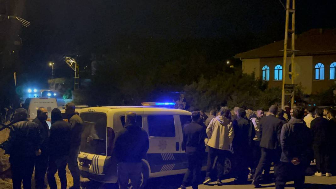 Cami çıkışı karı kocayı öldüren katili at izi ele verdi 4