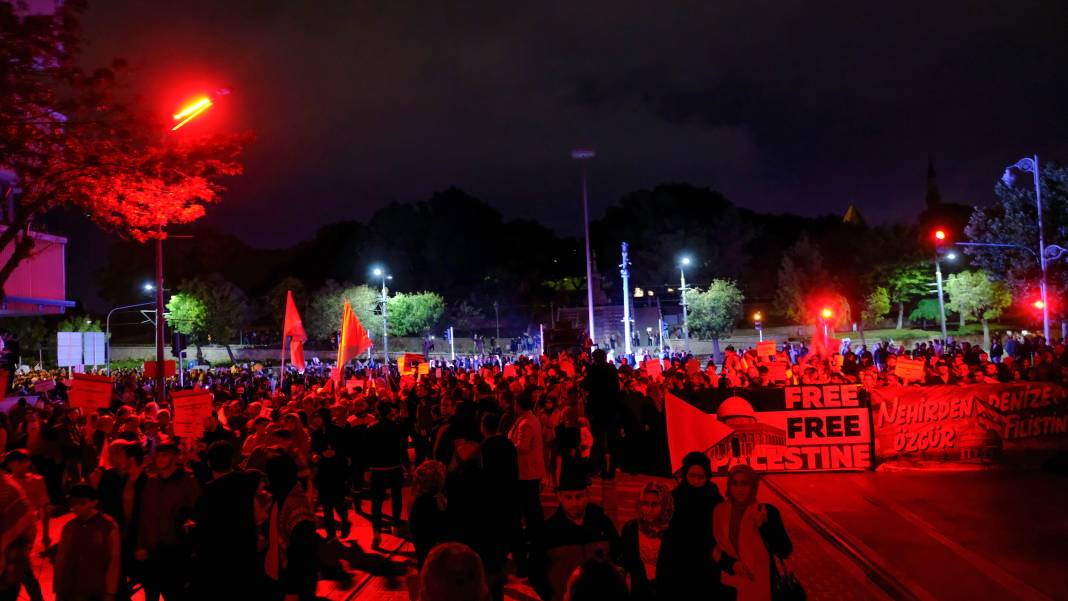 Konya’daki Filistin’e Destek Yürüyüşüne kaç kişi katıldı? 8
