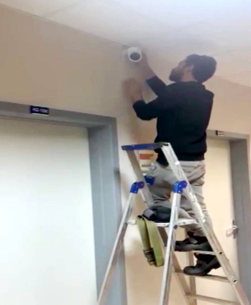 Üniversite hastanesinde gizli kamera skandalı! Tüm hastaları kaydetmiş 2