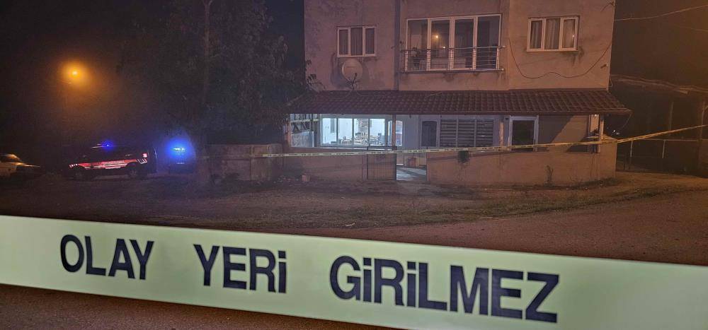Köyde kanlı gece! Emekli polis kahvehanede 4 kişiyi vurdu, 2’si öldü 6