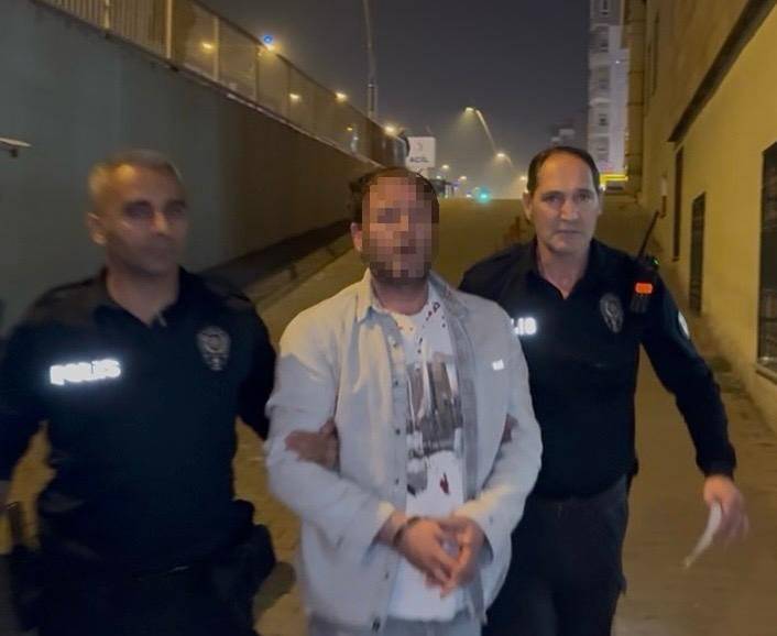 Miras kavgasında kan döküldü! Amcası dahil 4 akrabasını bıçakladı 7