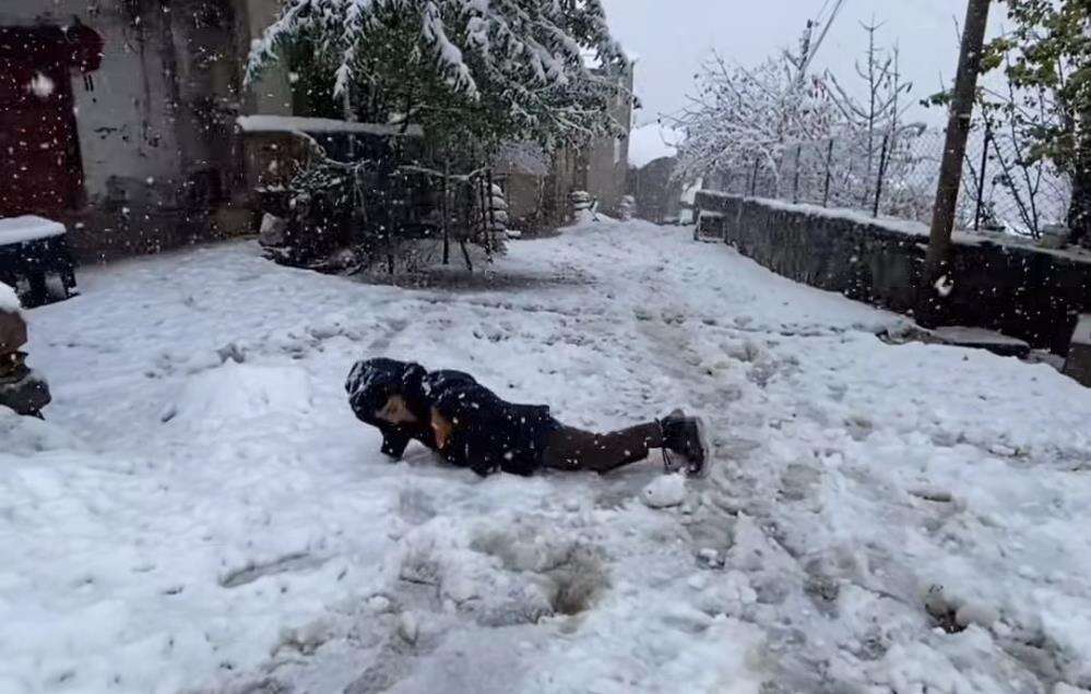 Kış bir ilimize hızlı girdi! Kar kalınlığı 15 santim 4