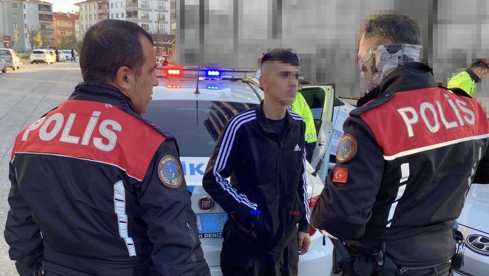 Konya’da jandarmadan kaçtı, Aksaray polisi kahve içerken yakaladı 9