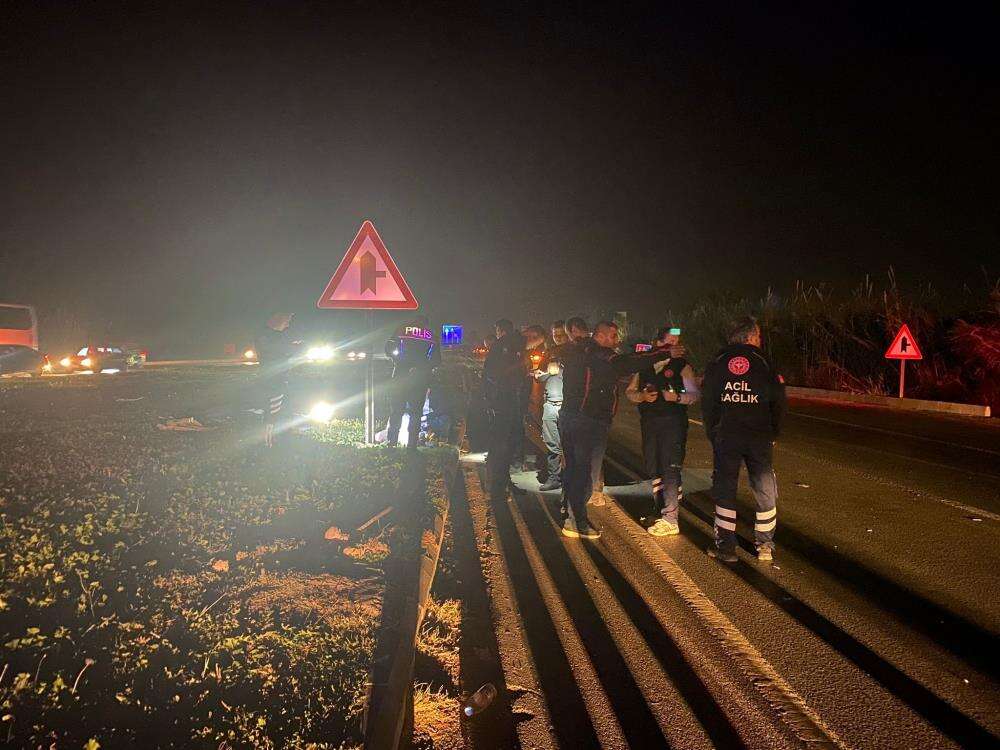 Etkinlikten dönen lise öğrencilerine araç çarptı, biri öldü 11