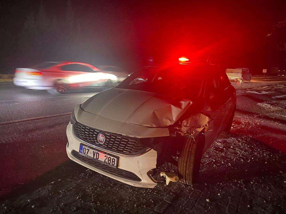 Etkinlikten dönen lise öğrencilerine araç çarptı, biri öldü 9