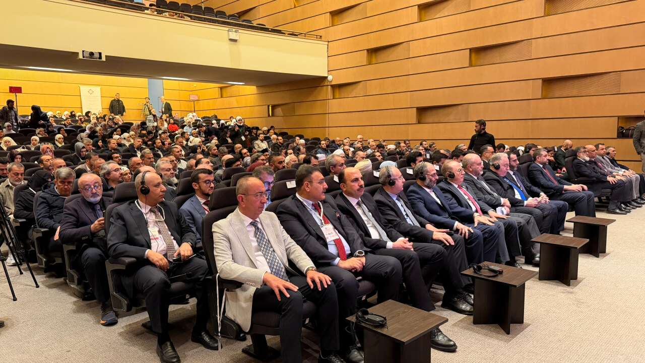 Başkan Altay Şam’da konuştu! “İnşallah 11’incisi Gazze’de, 12’ncisi Kudüs’te olsun” 1