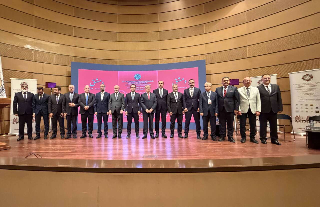 Başkan Altay Şam’da konuştu! “İnşallah 11’incisi Gazze’de, 12’ncisi Kudüs’te olsun” 6