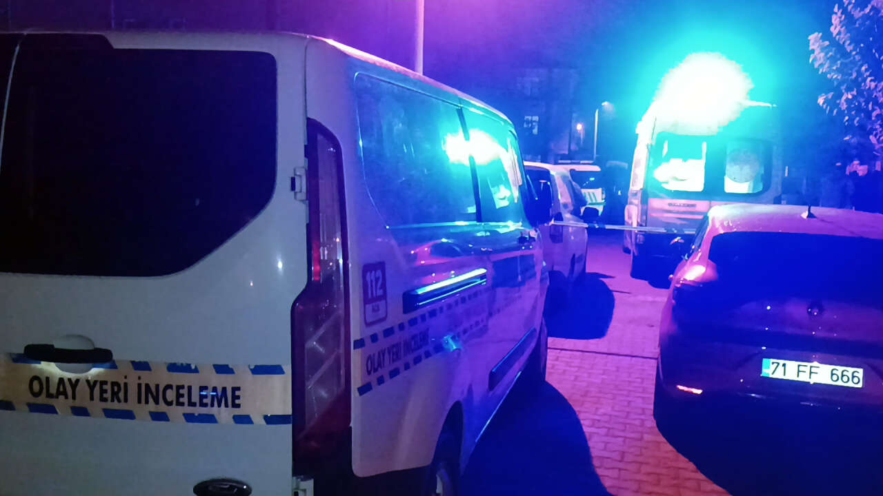 Kardeş kavgası! Güvenlik görevlisi Ali Sağlam bıçaklanarak öldürüldü 11