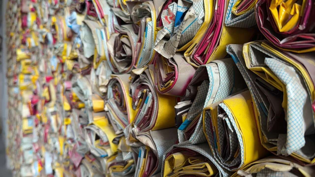 Müşteri ne içtiğini bilsin dedi, 15 bin paket biriktirdi 8