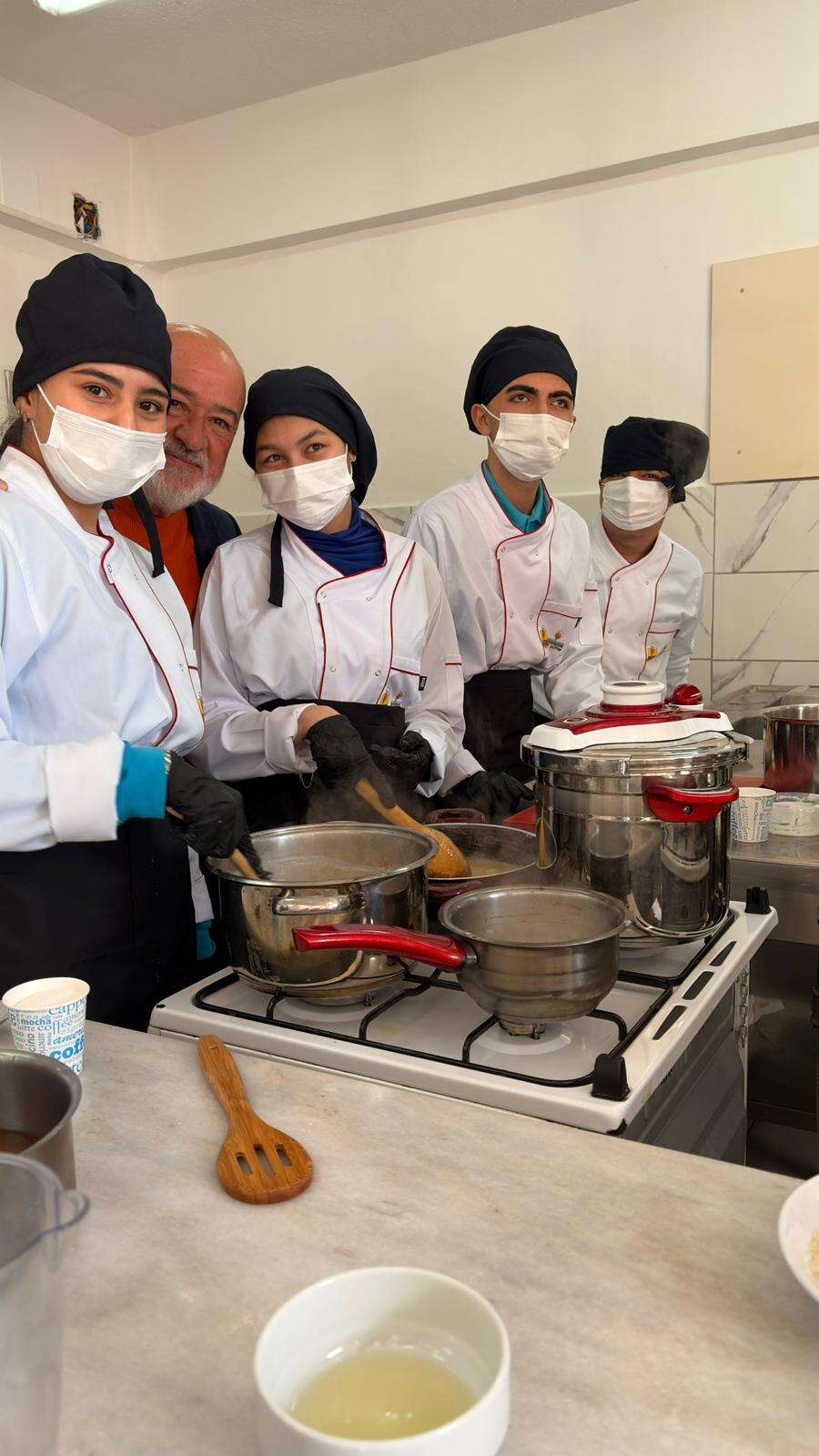 Konya’da özel gençlerden lezzet yarışı 6