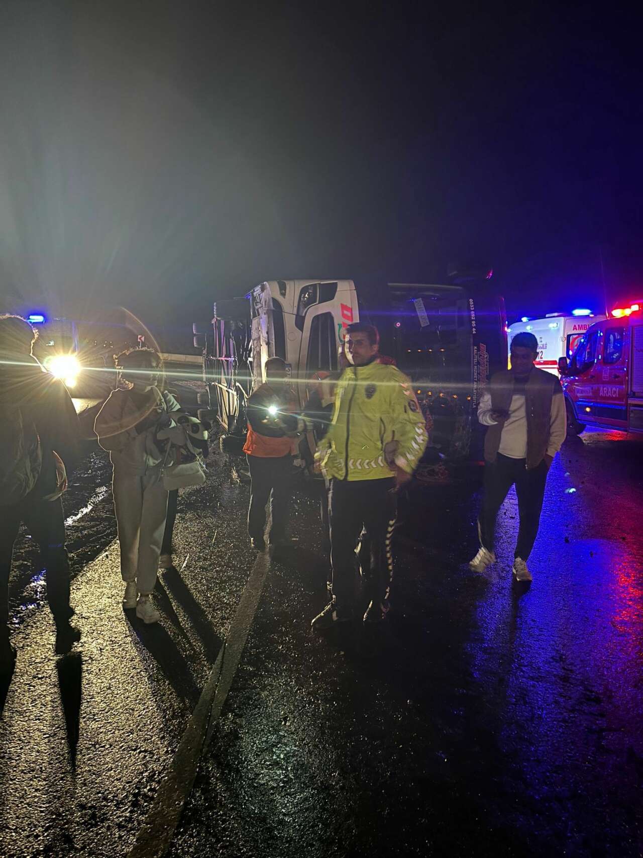 Dün 7 kişinin öldüğü şehirde yine otobüs kazası yaşandı 2