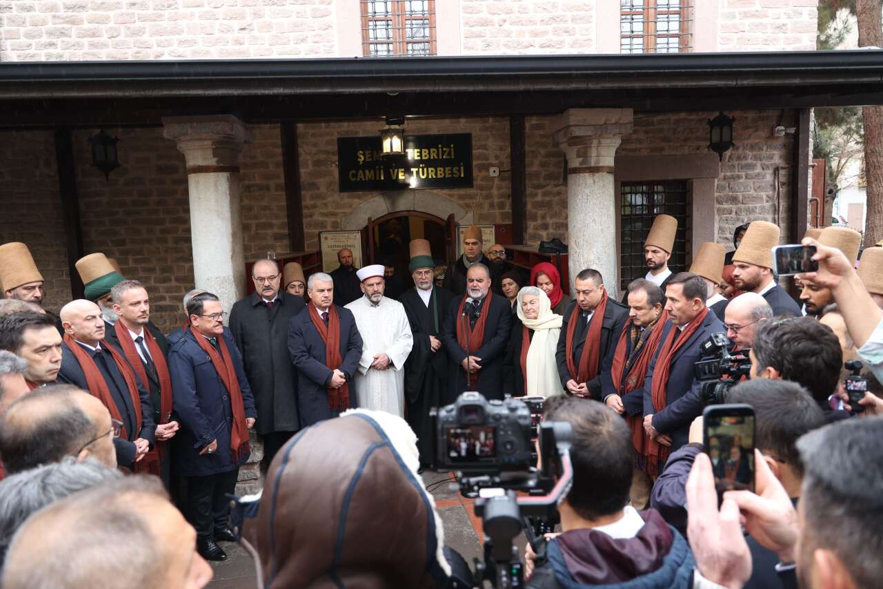 Konya’da Şeb-i Arus heyecanı! ‘Huzur Vakti’ başladı 14