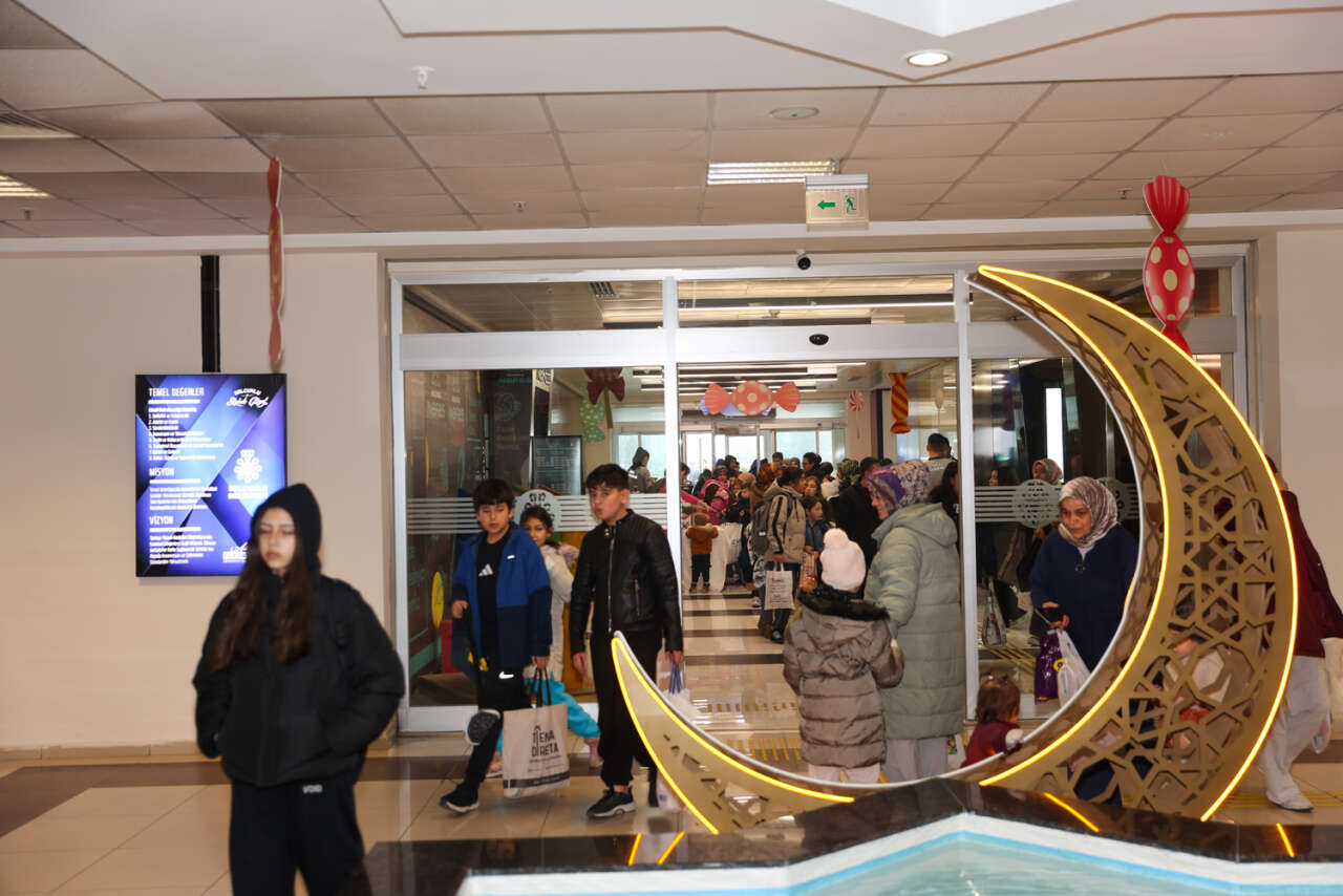 Konya Selçuklu’da şivlilik heyecanı! Binlerce çocuk buraya akın etti 10